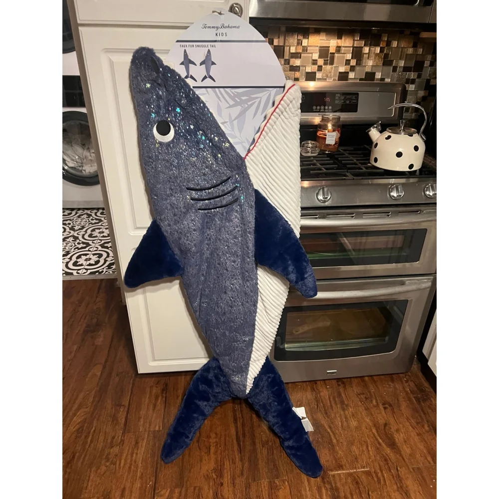 NWT Tommy Bahama Shark Faux Fur Snuggle Tail Blanket